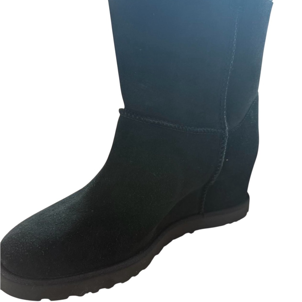 UGG Classic Wedge Boots Booties - Picture 4 of 11